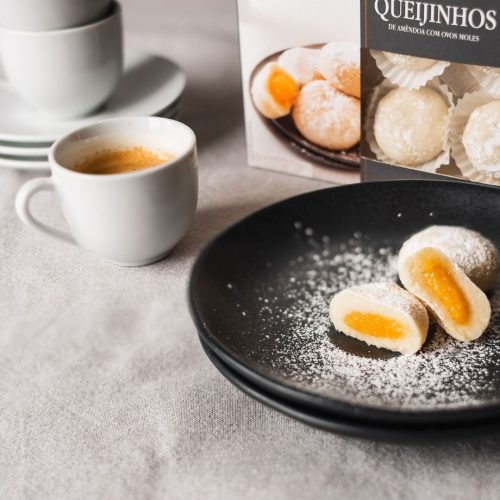 Queijinhos de Amêndoa com Ovos Moles 6 un